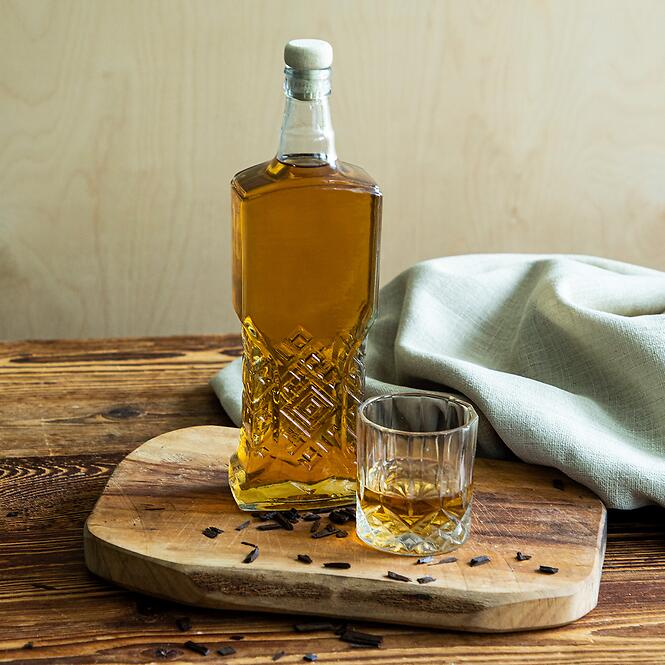 Fľaša ukrajinka 700 ml s korkom