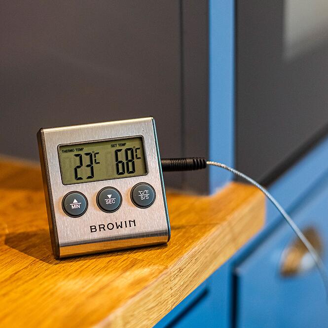 Digitálny kuchynský teplomer so sondou (0/250 °C)