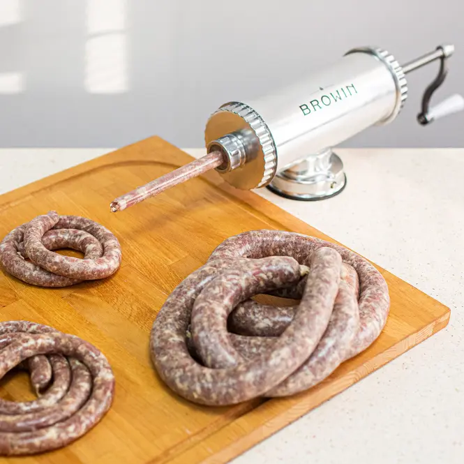 Horizontálna plnička 1,5 kg so silikónovým piestom,13