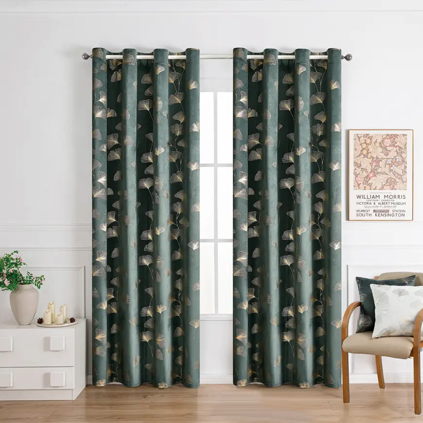Záves na priechodkách GINKO RQ-015/210GSM 140x250 zelený