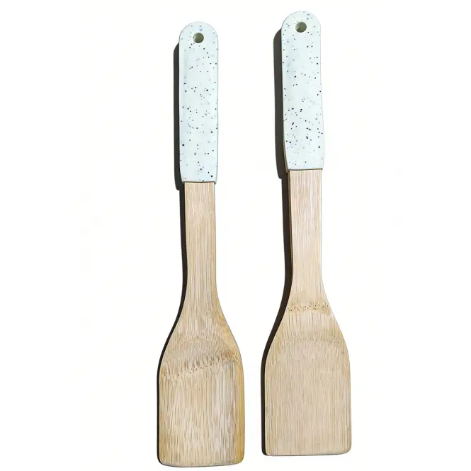 Jednoduchá obracačka bambus biela rukoväť 32*6cm ut03732bs17