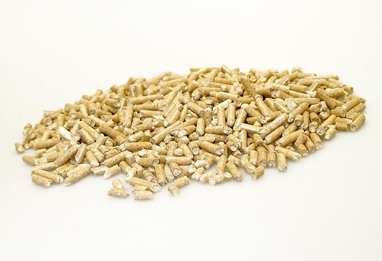 Drevené pelety A1 17,6 MJ/kg 15 kg