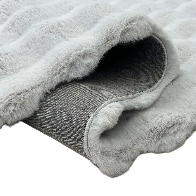 Koberec Rabbit Fur Big Bubble 1,6/2,3 Sm215 strieborný