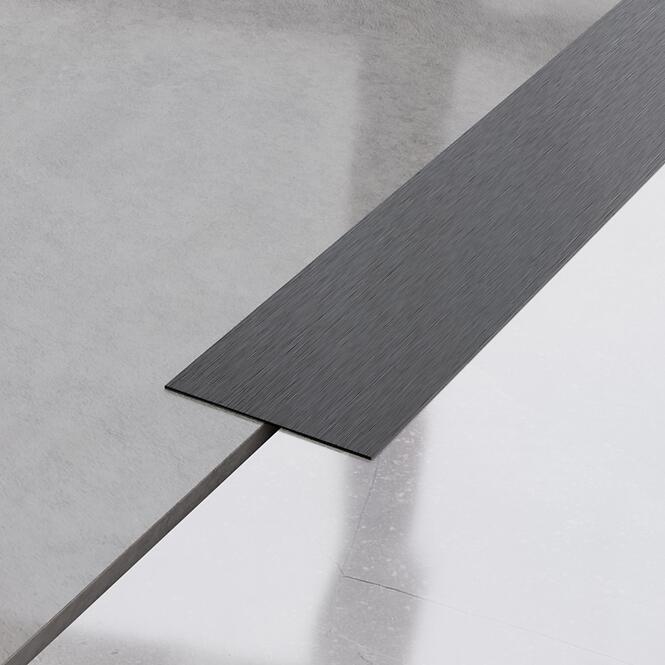 Dekoratívna lišta I 5x270 cm čierna mat
