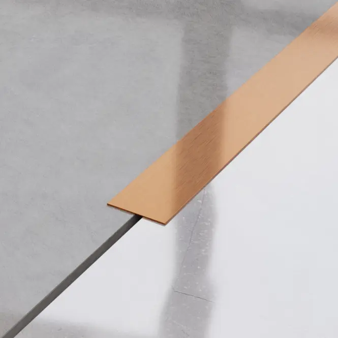 Dekoratívna lišta I 2,8x270 cm medená mat