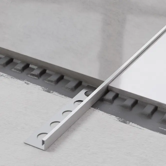 Rohový profil JS 10,5 mm x 270 cm strieborný mat