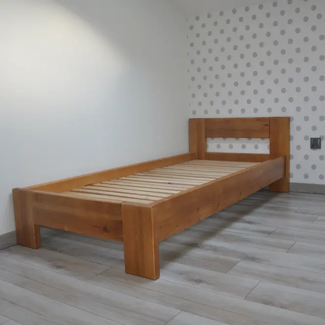 Posteľ  Kt 90x200 Drevo Borovica Wyb.Dub