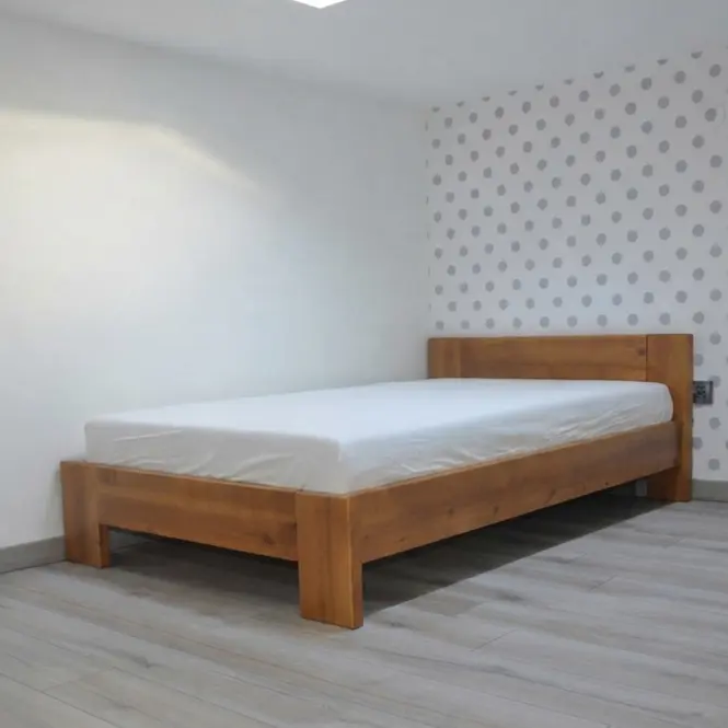 Posteľ  Kt 180x200 Drevo Borovica Wyb. Dub