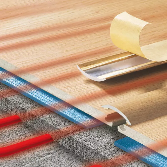 Lišta ochranná oválna LPO 30 lepidlo 0,9m teak