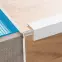 Schodiskový profil rohový 20PK 1,35m strieborný,2