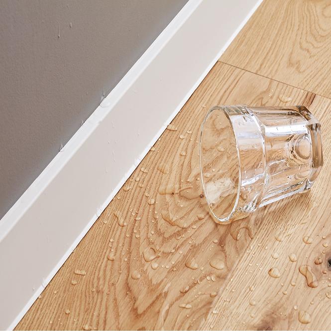 Podlahová lišta PVC Hi-Line Prestige 89 Biela lesk