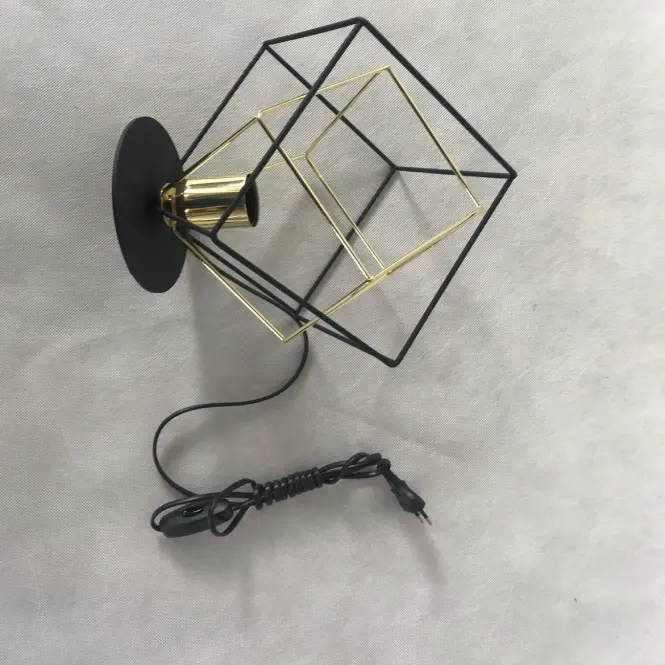 Stolná lampa Alambre 5450 čierna/zlatá LB1,6