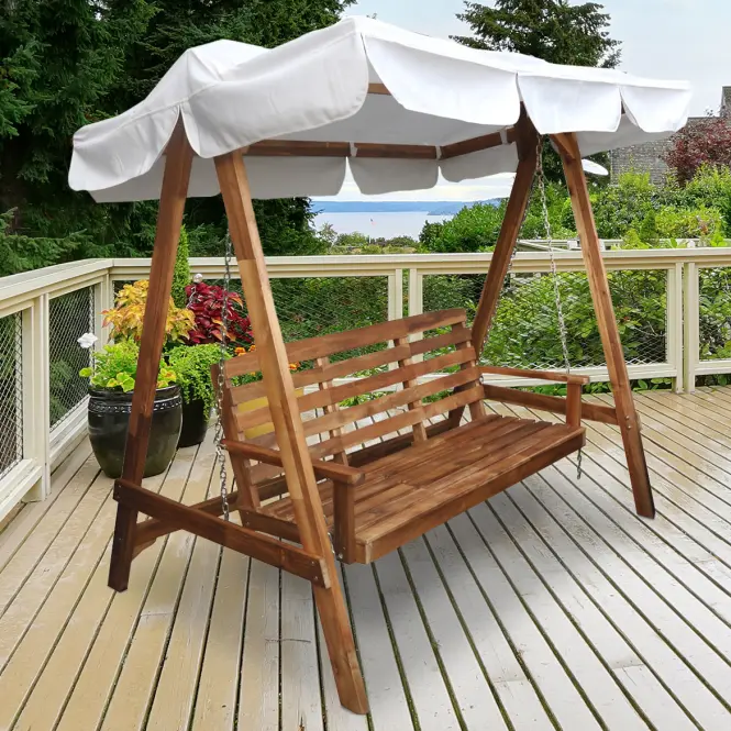 Drevená záhradná hojdačka