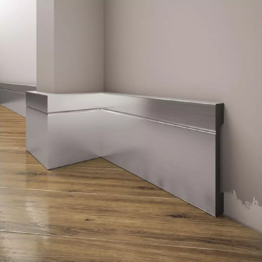 Podlahová lišta  Elegance LPC-20-148 strieborný škrabaný