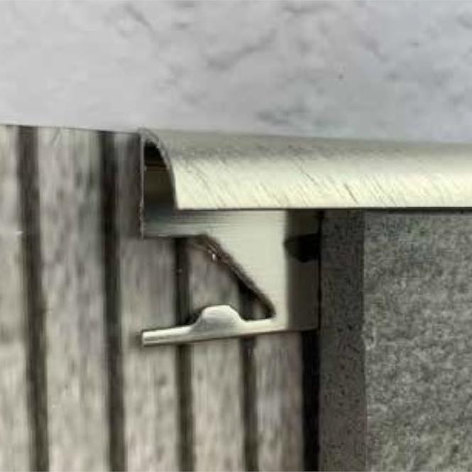 Rohový profil oválny hliník Anod Titanium Brushed 2700/27/12,5 mm