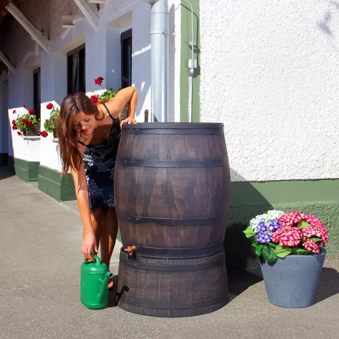 Sud na dažďovú vodu 120l hnedý,2
