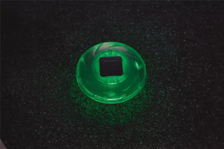 Plávajúca solárna lampa vodotesná 58111