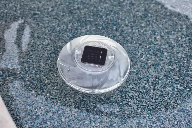 Plávajúca solárna lampa vodotesná 58111,8