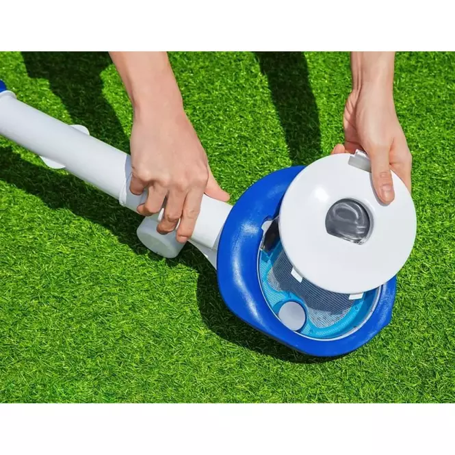 Poloautomatický kefový vysávač pre bazény 58628,6