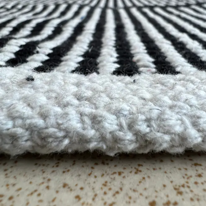 Koberec Breton Stripe 0,8/1,5 DO-RUG-C1005 čierny,4