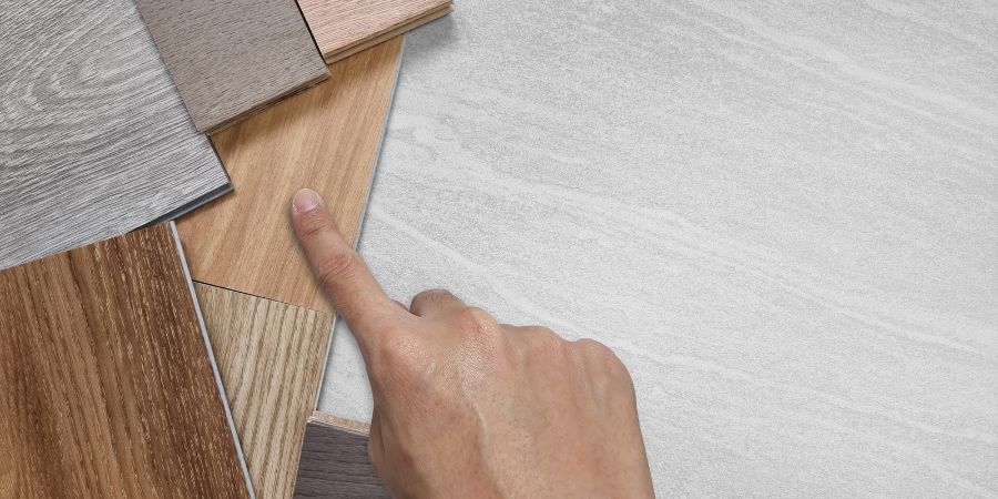 Ako rezať panely na vinylové podlahy?